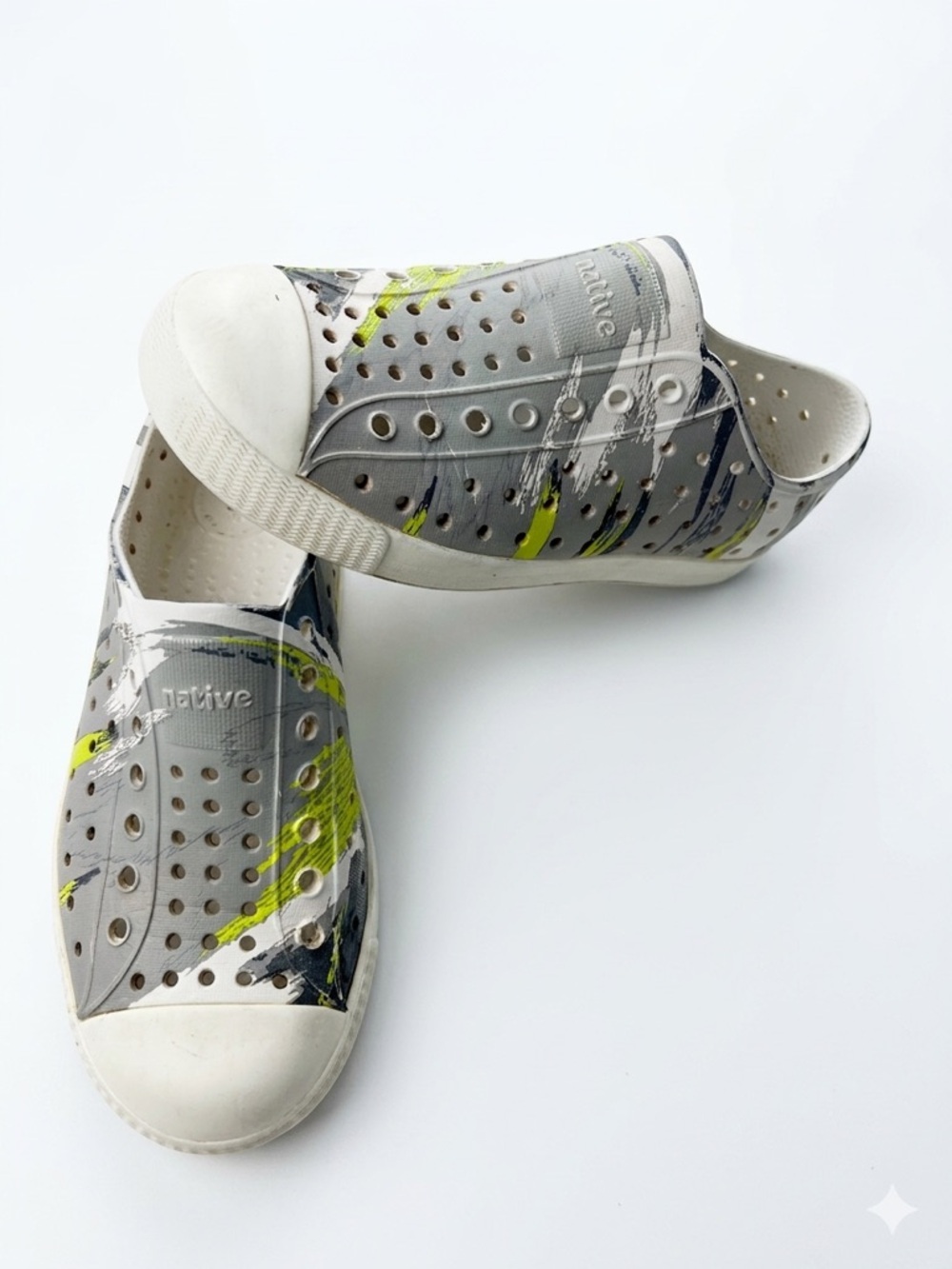 NATIVE C12 Unisex Jefferson Vegan Gray/Lime Green Splatter Marble Slip On Shoe